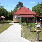 In - Balaton 18622 Holiday home *