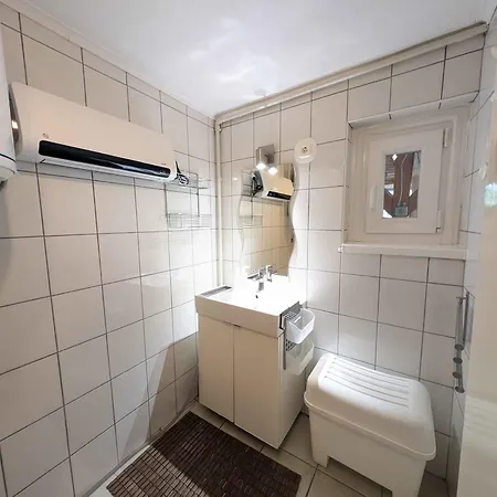 In - Balaton 18622 * Fonyód