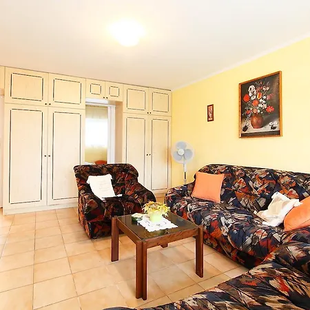 In - Balaton 18622 Tatil Evi Fonyód