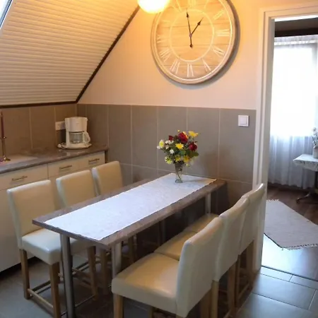 In - Balaton 18622 * Fonyód