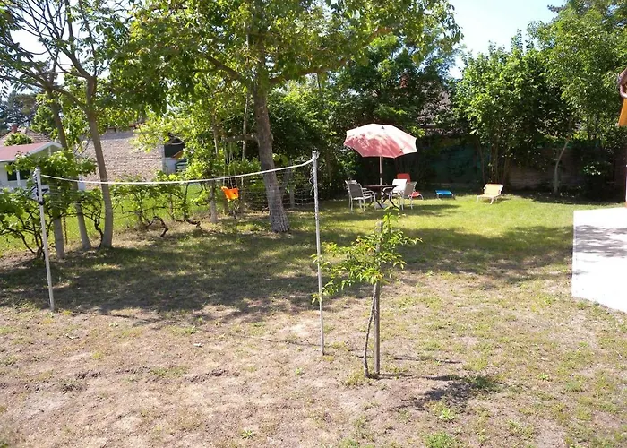 In - Balaton 18622 Casa de Férias