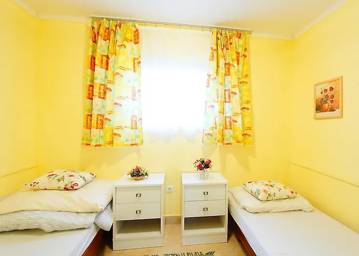 In - Balaton 18622 Casa de Férias *