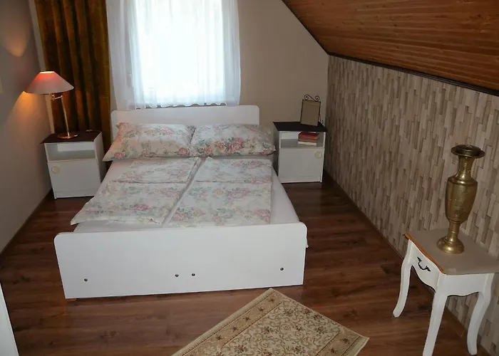 In - Balaton 18622 *